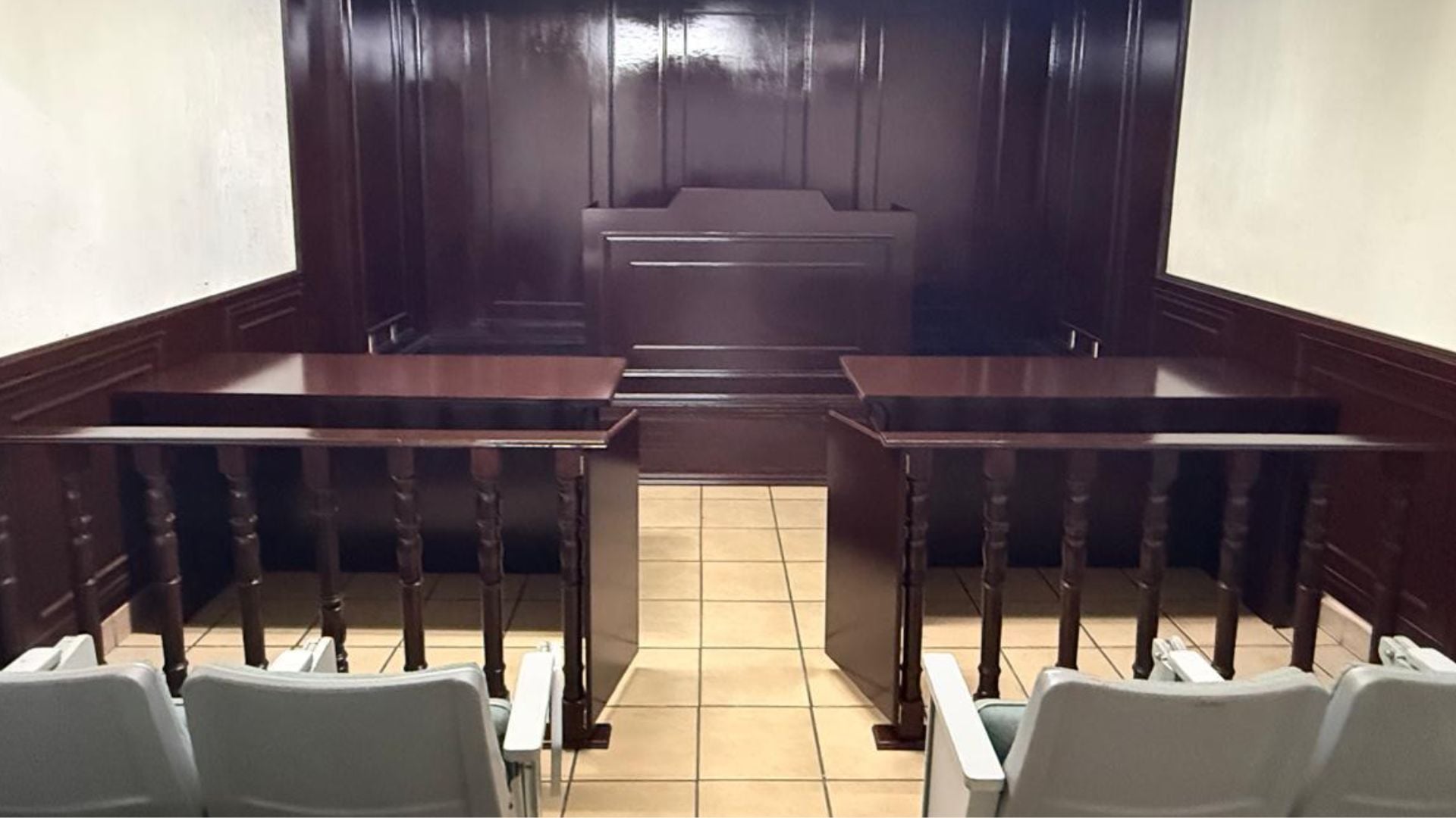 salon de juicios orales